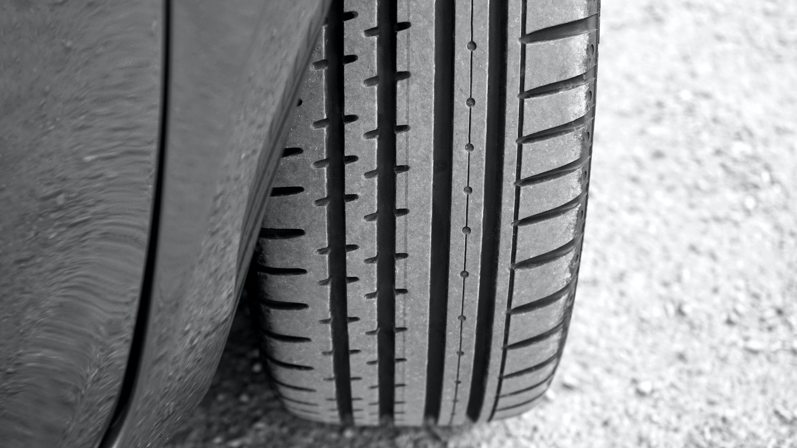 Tire tread for new tire